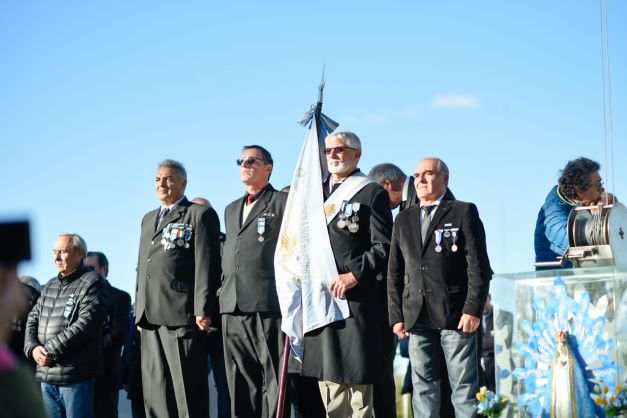 crucero belgrano homenaje puerto bahia