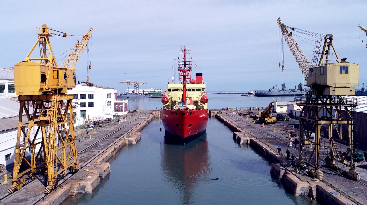 Buque austral puerto belgrano