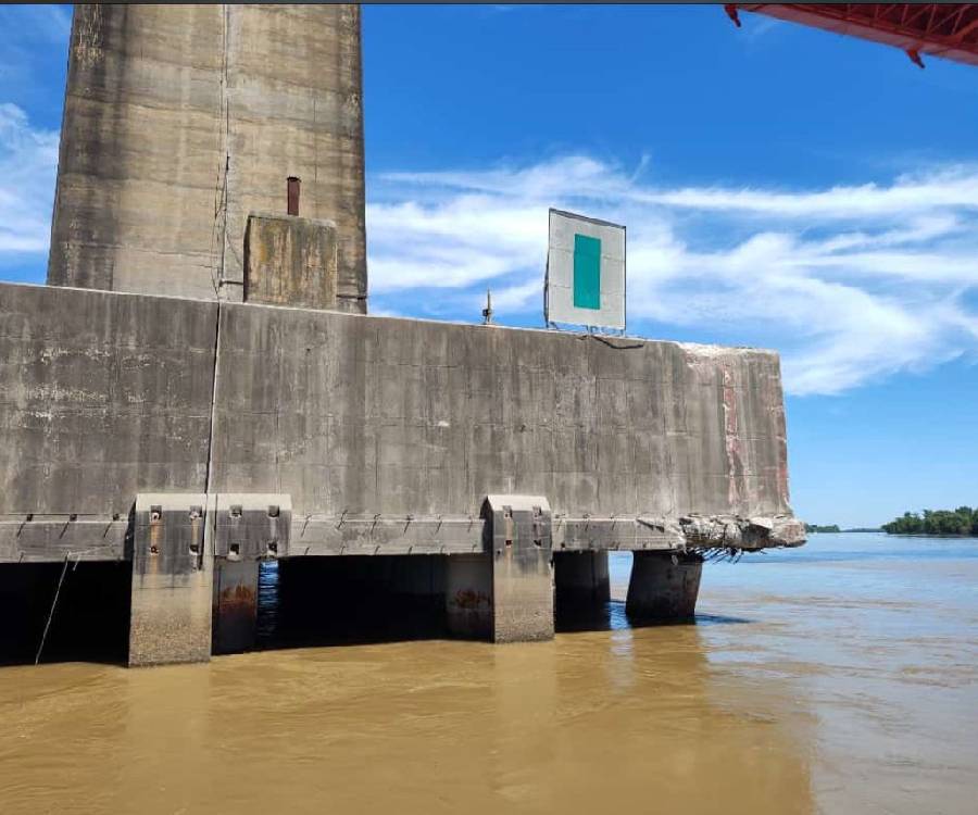 puente zarate buque