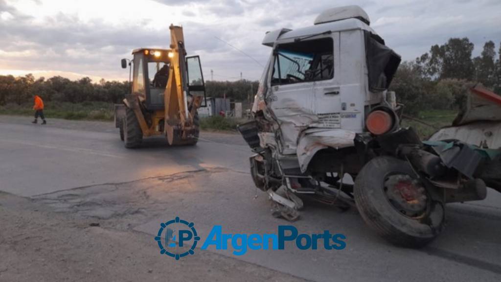 camion accidente white