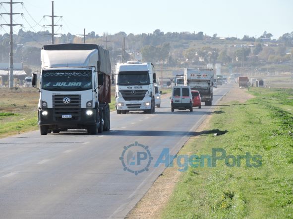 camion cereal puerto bahia blanca