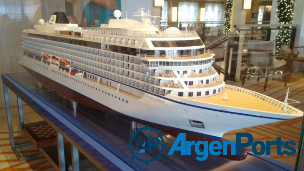 crucero viking jupiter maqueta